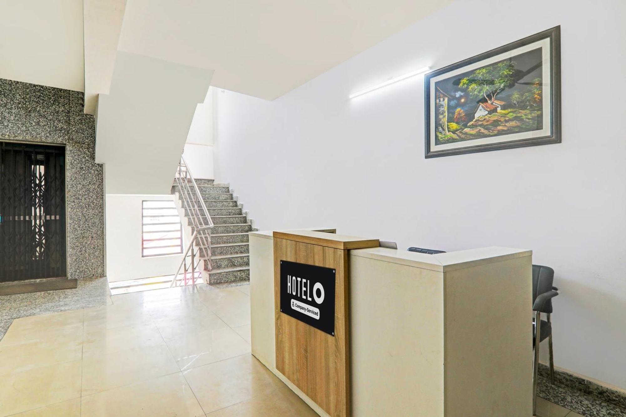 Super Hotel O Jankipuram Near Sahara State Formerly Basera Homes Hasanganj Экстерьер фото