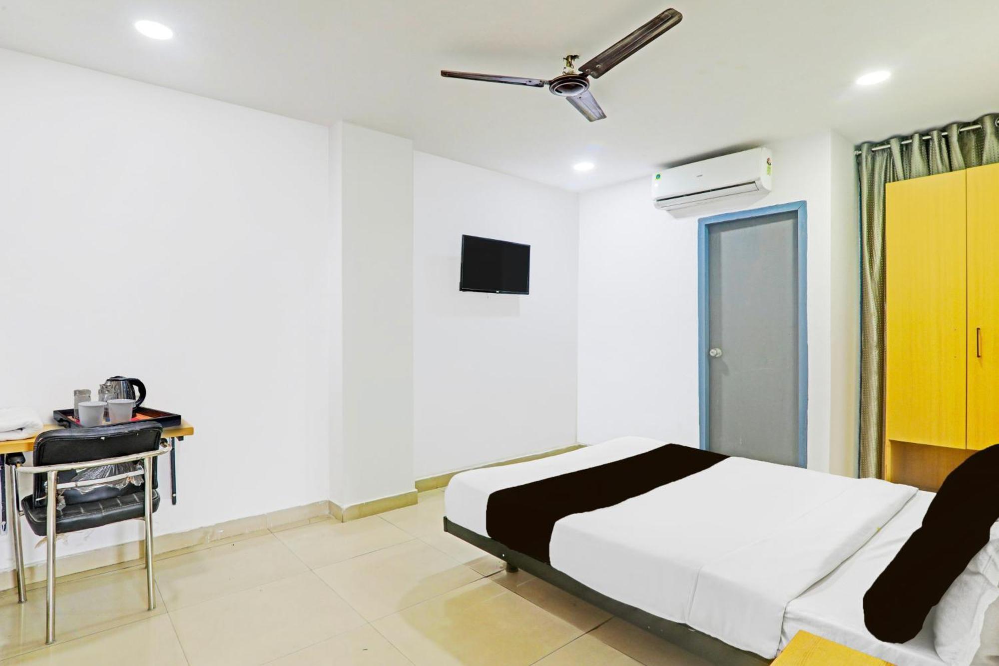 Super Hotel O Jankipuram Near Sahara State Formerly Basera Homes Hasanganj Экстерьер фото