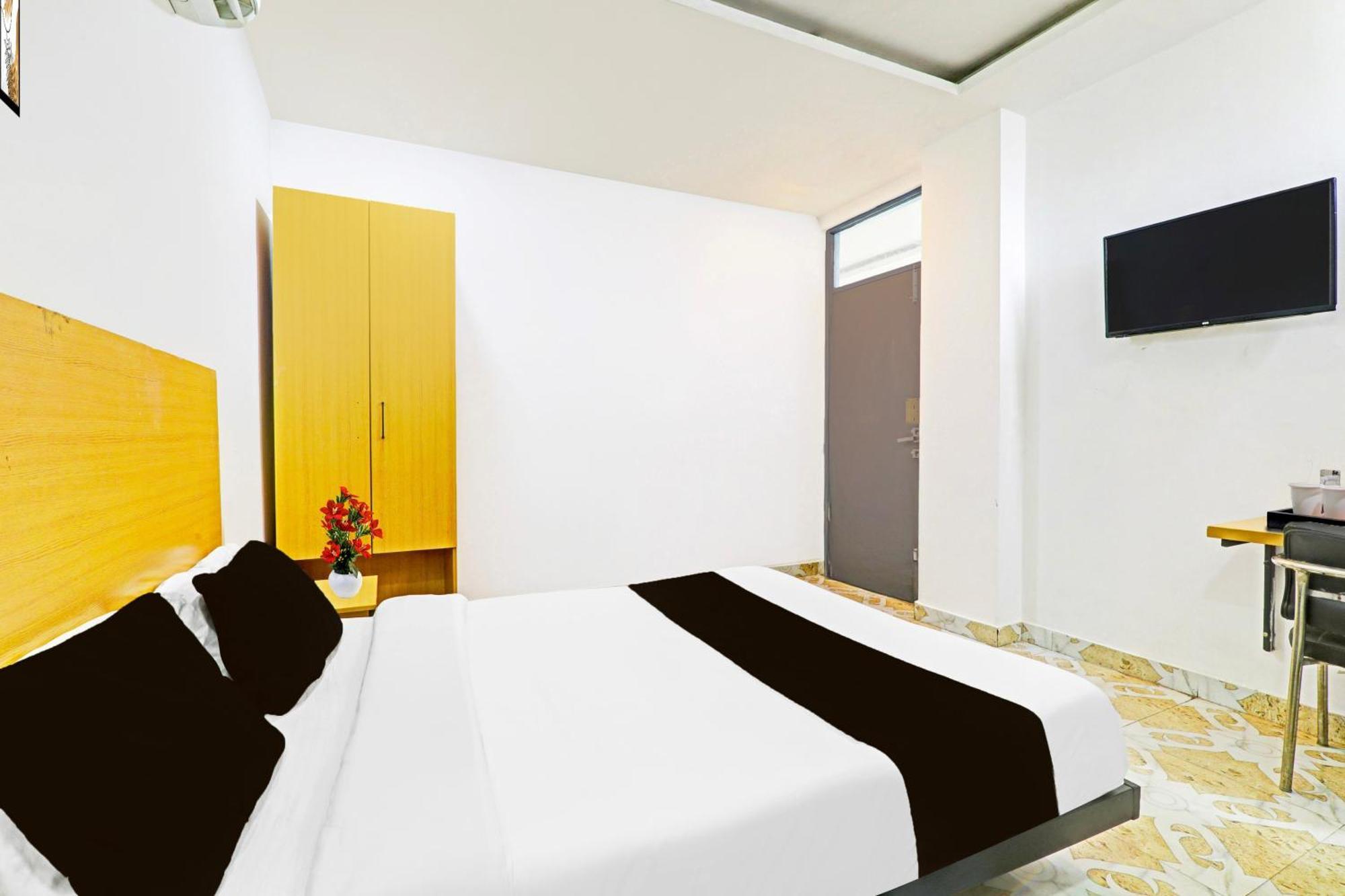 Super Hotel O Jankipuram Near Sahara State Formerly Basera Homes Hasanganj Экстерьер фото